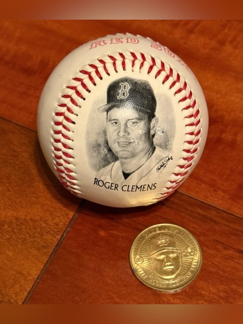 Roger Clemens Fotoball (1996) & Pinnacle Mint Coin (1998) set